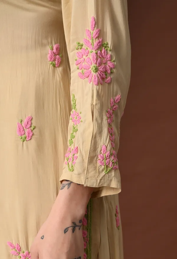 Beige_Multi-Color_Thread_Hand_Embroidered_Chikankari_Modal_Kurta_Pant_Set_for_Women