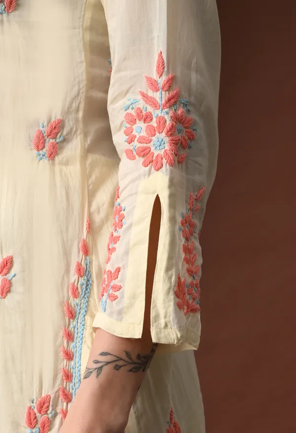 Yellow_Pink_Color_Thread_Hand_Embroidered_Chikankari_Modal_Kurta_Pant_Set_for_Women