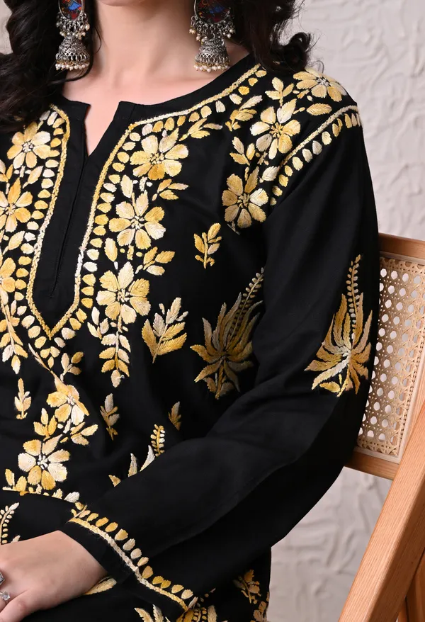 Syrish_"Noor-e-Neel"_Chikankari_Kurta_Set__Yellow