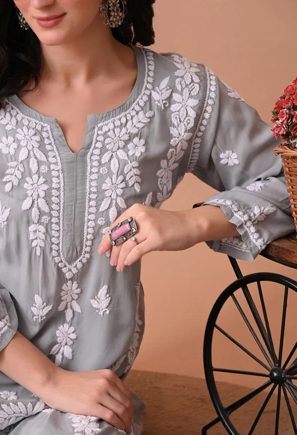 Syrish_Zareen_Grey_Modal_Chikankari_Kurta_Set
