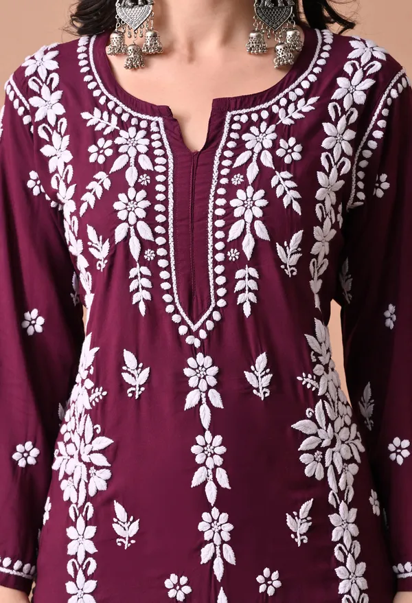 Syrish_Zareen_Wine_Modal_Chikankari_Kurta_Set