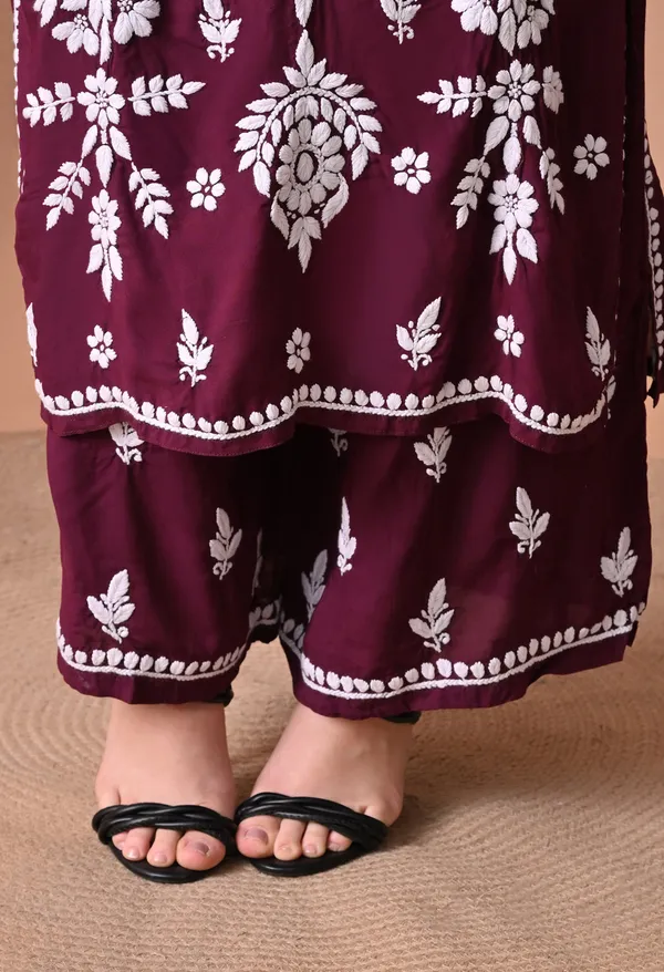 Syrish_Zareen_Wine_Modal_Chikankari_Kurta_Set