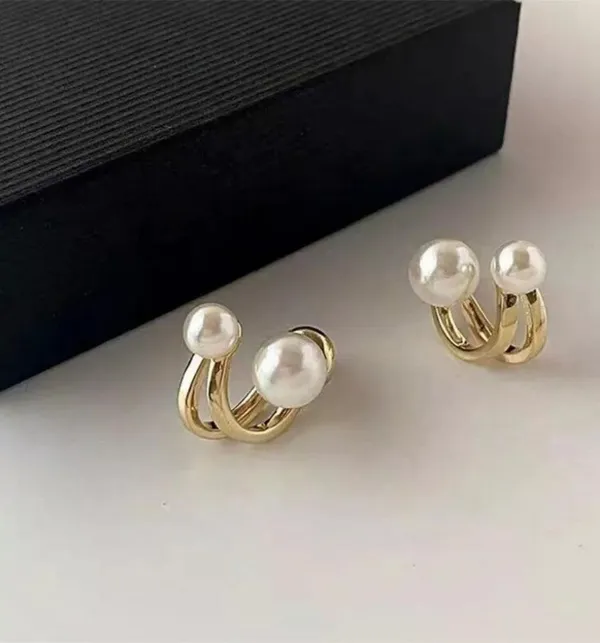 White_Brass_&_Copper_Earring_For_Women