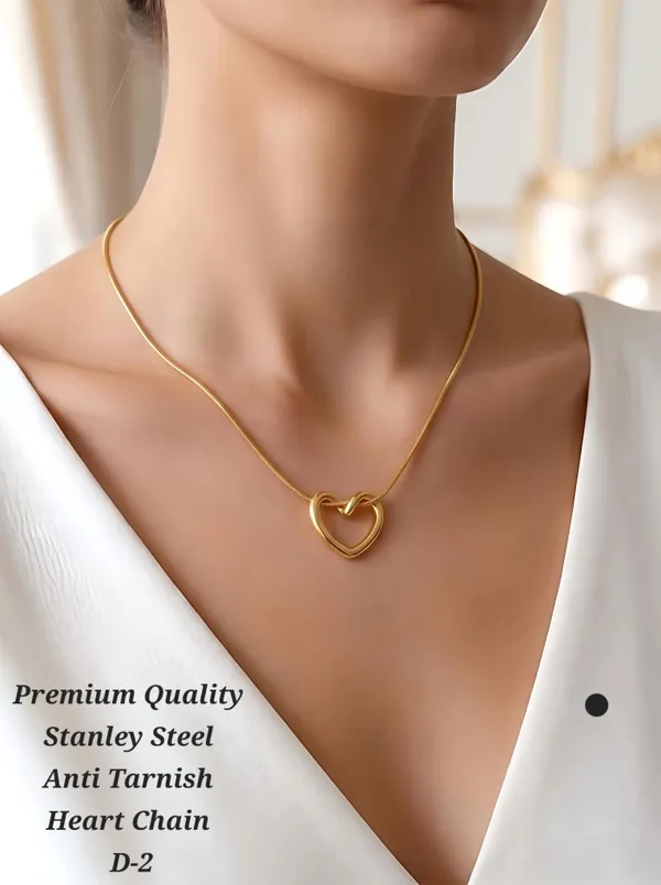 Gold_Brass_Copper_Chain_Pendant_For_Women