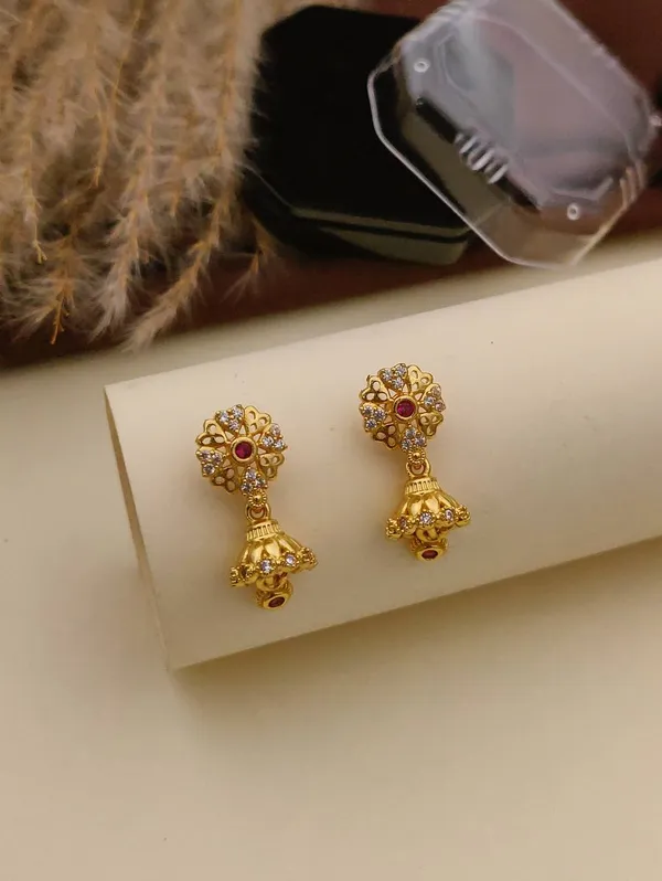 Gold_Brass_Copper_Earrings_For_Women