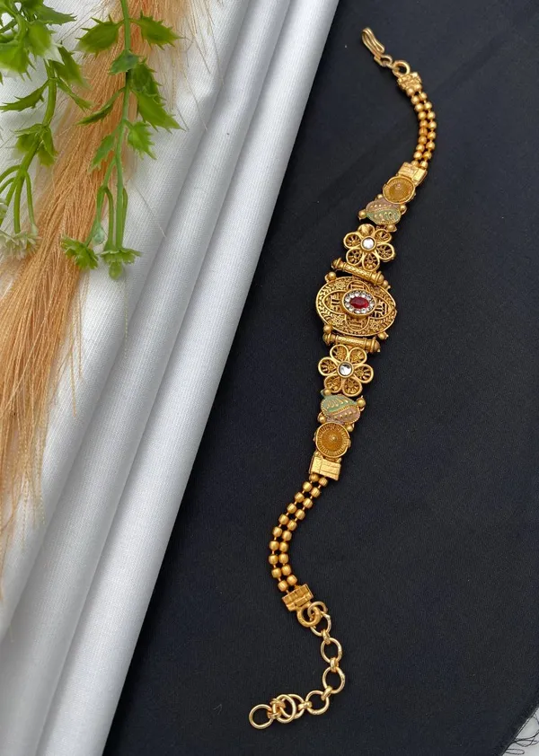 Dhyeye_imitation_jewellery-Bracelet