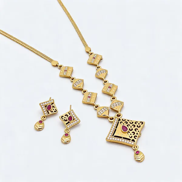 Gold_Brass_&_Copper_Chain_Pendant_For_Women