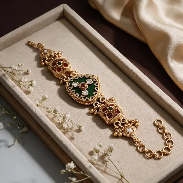 Gold_Brass_Copper_Classic_Bracelet_For_Women