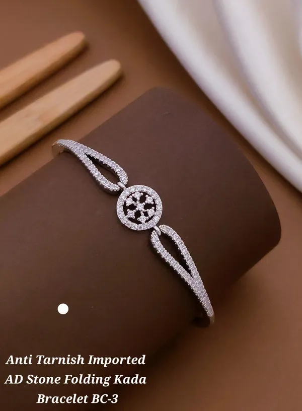 Silver_Brass_&_Copper_Bracelet_For_Women