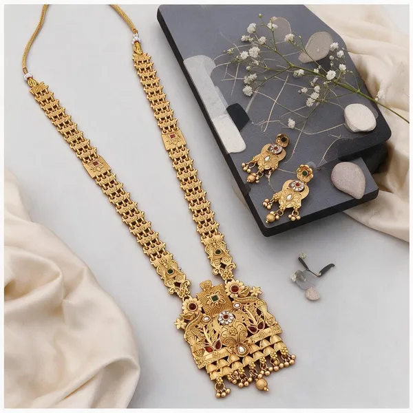 Gold_Brass_Copper_Long_Necklace_Set_For_Women