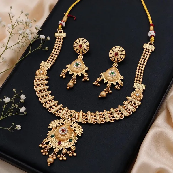 Gold_Brass_&_Copper_Necklace_Set_For_Women