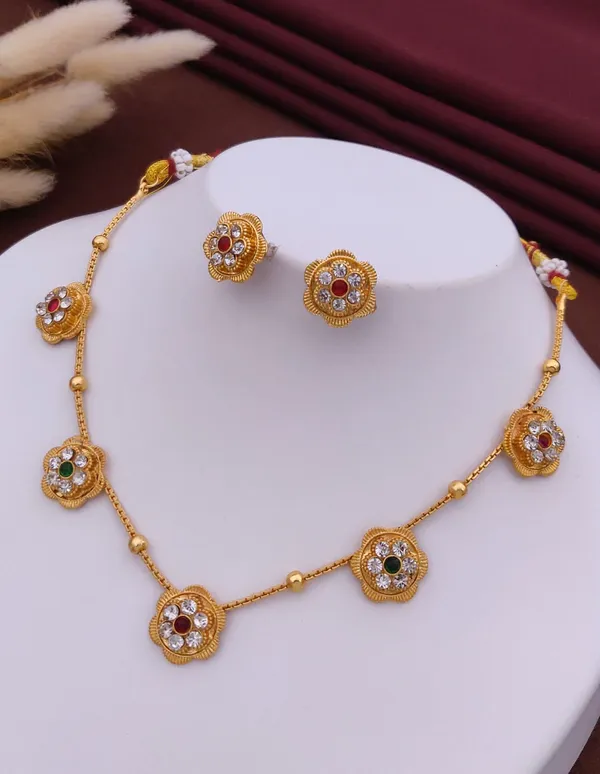 Gold_Brass_&_Copper_Choker_For_Women