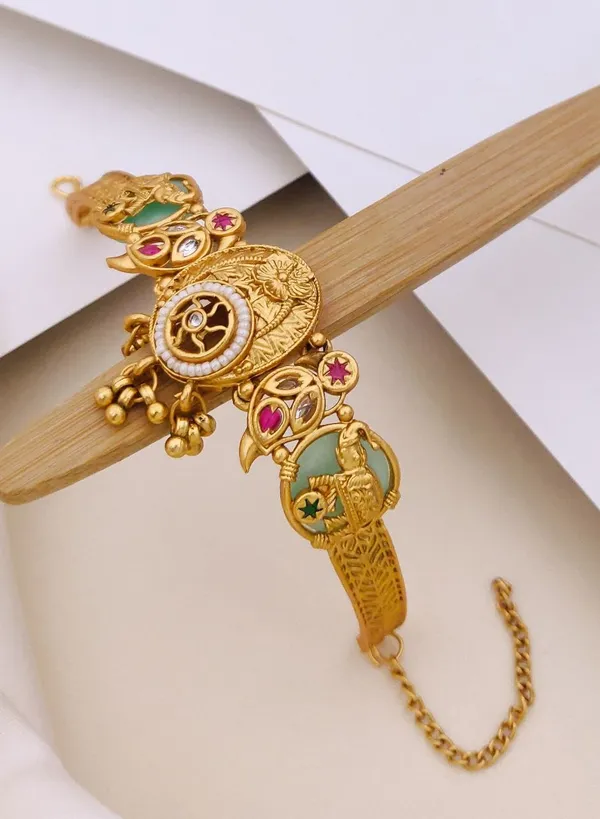 Gold_Brass_Copper_Bracelet_For_Women
