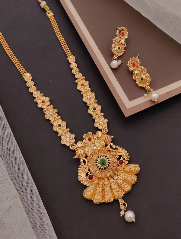 Gold_Brass_&_Copper_Necklace_Set_For_Women