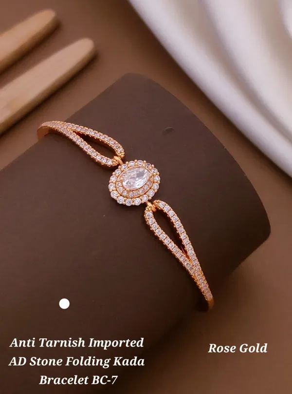 Gold_Brass_&_Copper_Bracelet_For_Women