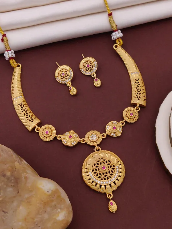 Gold_Brass_&_Copper_Necklace_Set_For_Women