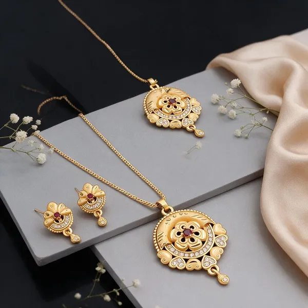 Gold_Brass_Copper_Imitation_Chain_Pendant_For_Women
