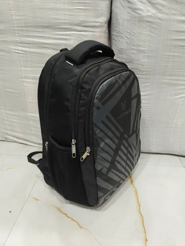 Black_Fabric_Casual_Backpack_for_Men_And_Women
