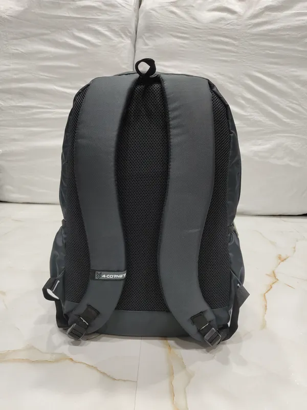 Black_Fabric_Casual_Backpack_for_Adults