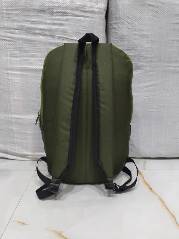 Olive_Green_Casual_Backpack_For_Unisex