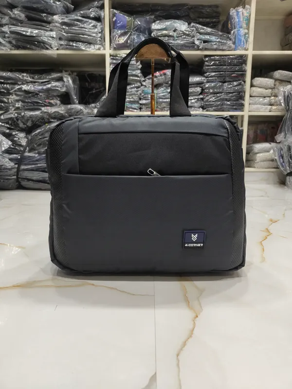 4-CORNER-MESSENGER_bagblack