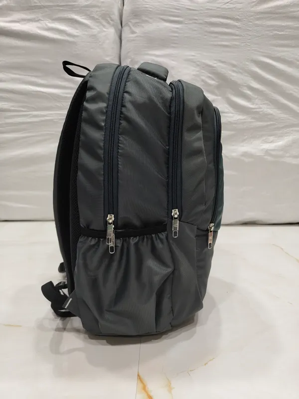Grey_Polyester_Casual_Backpack_For_Unisex