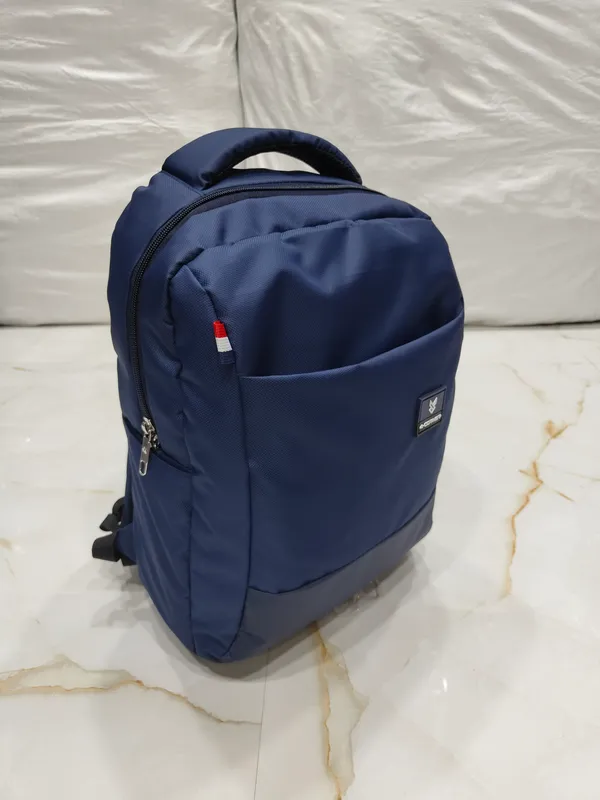 Navy_Fabric_Casual_Backpack_for_Everyday_Use