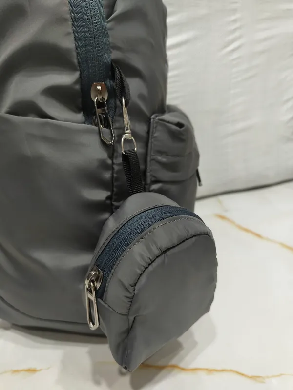 Grey_Fabric_Casual_Backpack_For_Unisex