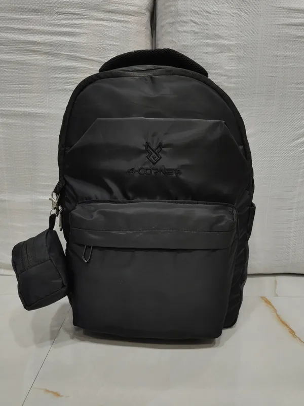 Black_Fabric_Casual_Backpack_for_Unisex