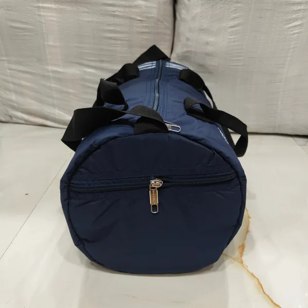 Navy_Blue_Travel_Duffel_Bag_for_Unisex