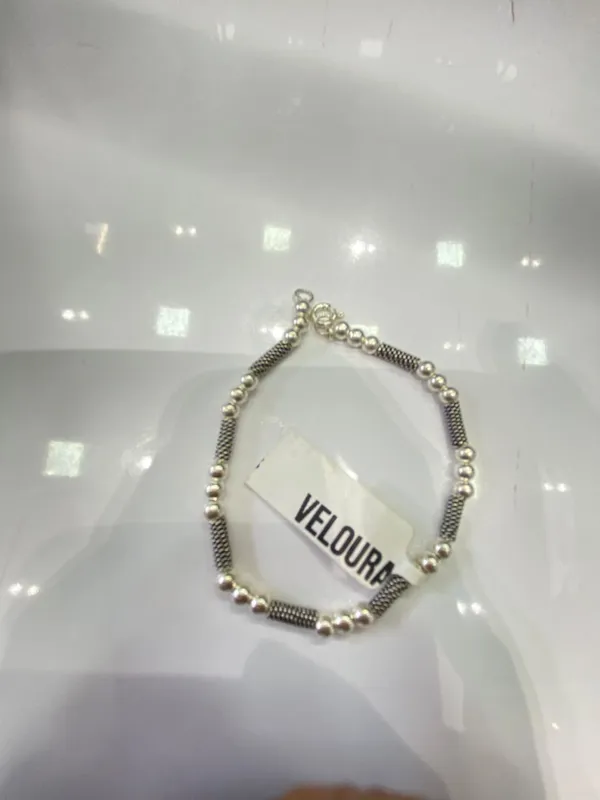 Silver-Tone_Beaded_Bracelet_for_Women
