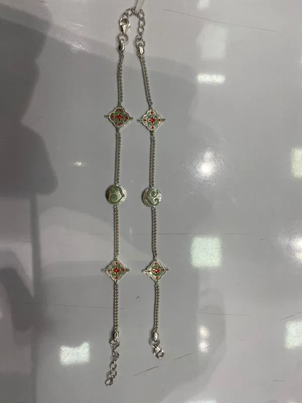Silver_Tone_Chain_Anklets_for_Women