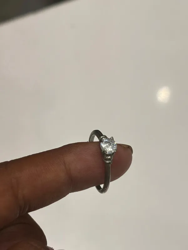 Silver_Tone_Solitaire_Ring_for_Women