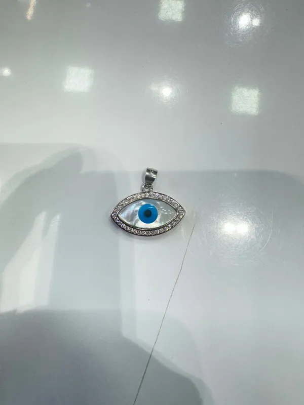 Silver-Tone_Evil_Eye_Pendant_for_All