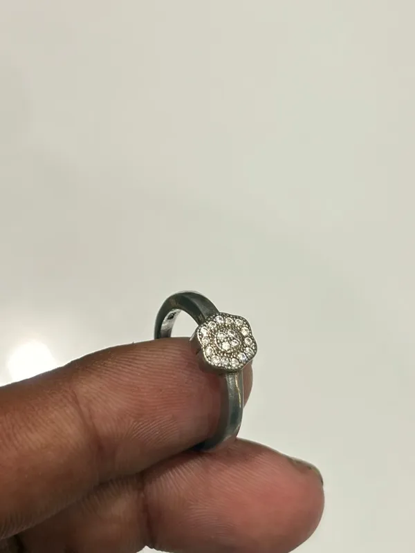 Silver_Tone_Stone_Studded_Ring