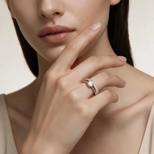 Silver_Tone_Solitaire_Style_Ring_For_Women