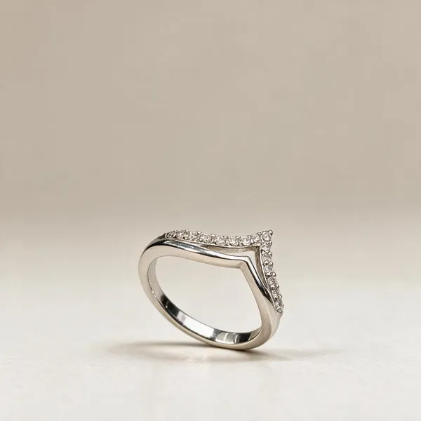 Silver_Tone_Pave_V_Shape_Ring_For_Women