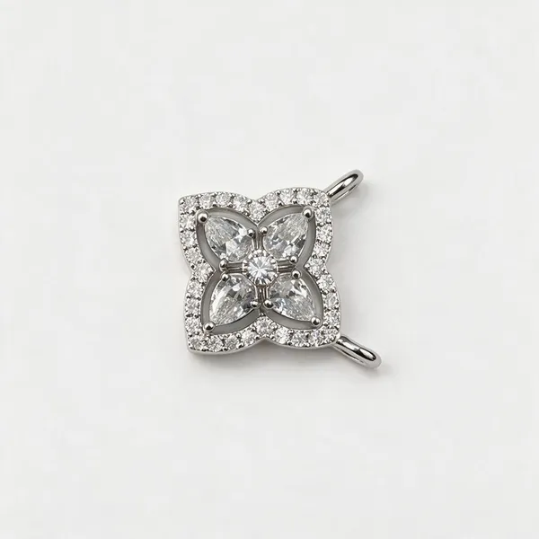 Silver_Elegant_Design_Pendant_For_Women