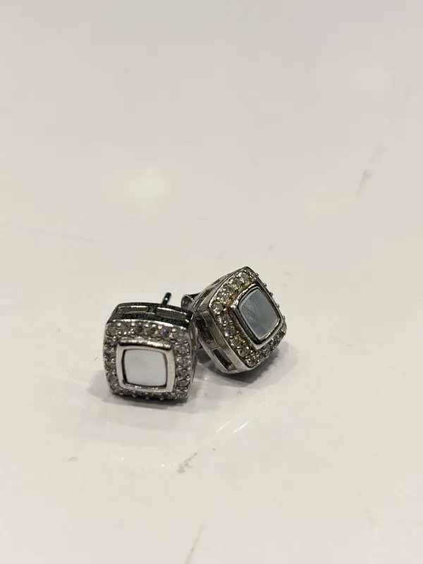 Silver_Tone_Square_Stud_Earrings_for_Women