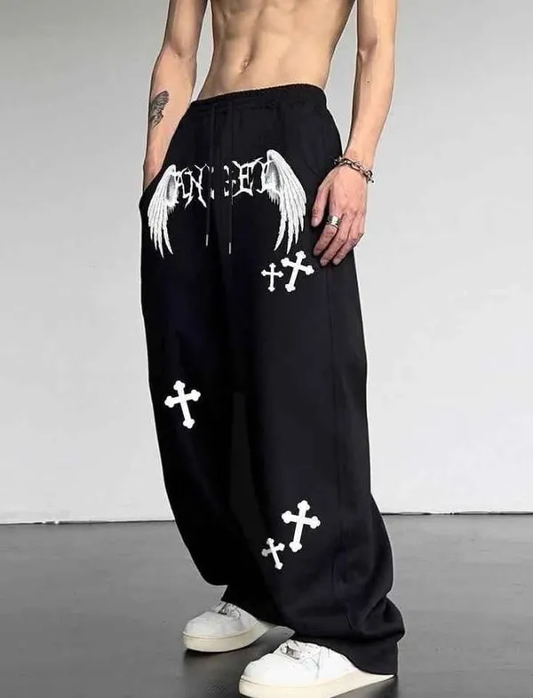 Black_Pure_Cotton_Graphic_Print_Track_Pants_For_Men