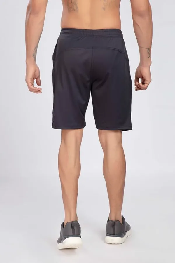 Technical_Fabric_Sport_Shorts_With_Pockets