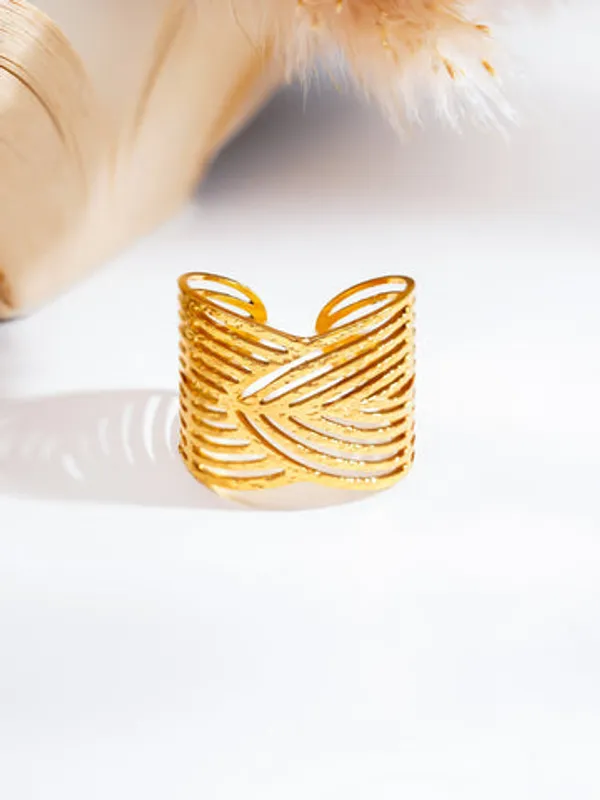Gold_Tone_Criss_Cross_Open_Adjustable_Ring_For_Women