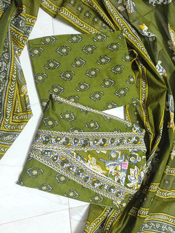 Green_Printed_Anarkali_Suit_Set_for_Women