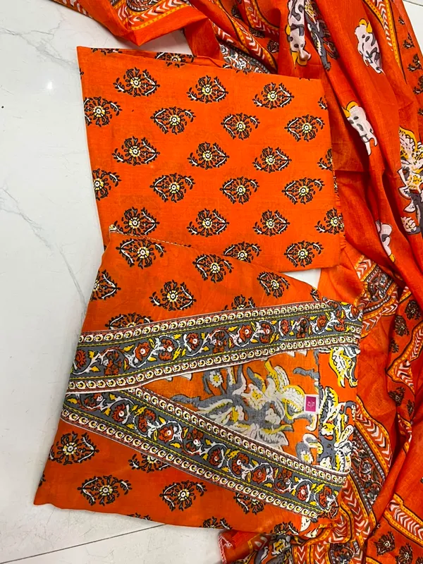 Orange_Printed_Ethnic_Kurta_Set_for_Women