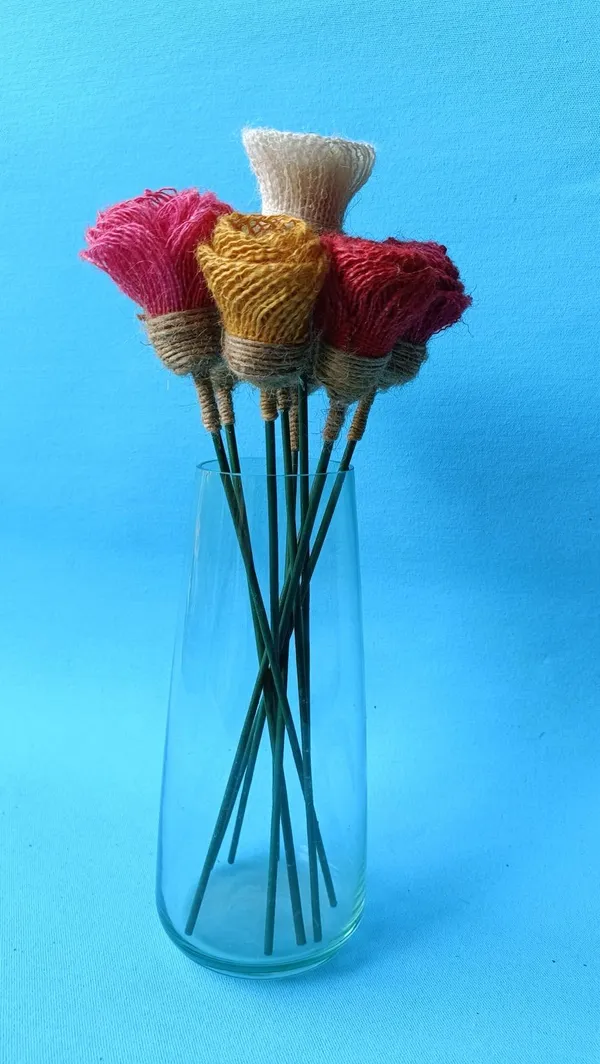 Jute_Multicolor_Artificial_Flower_Arrangement_With_Glass_Vase