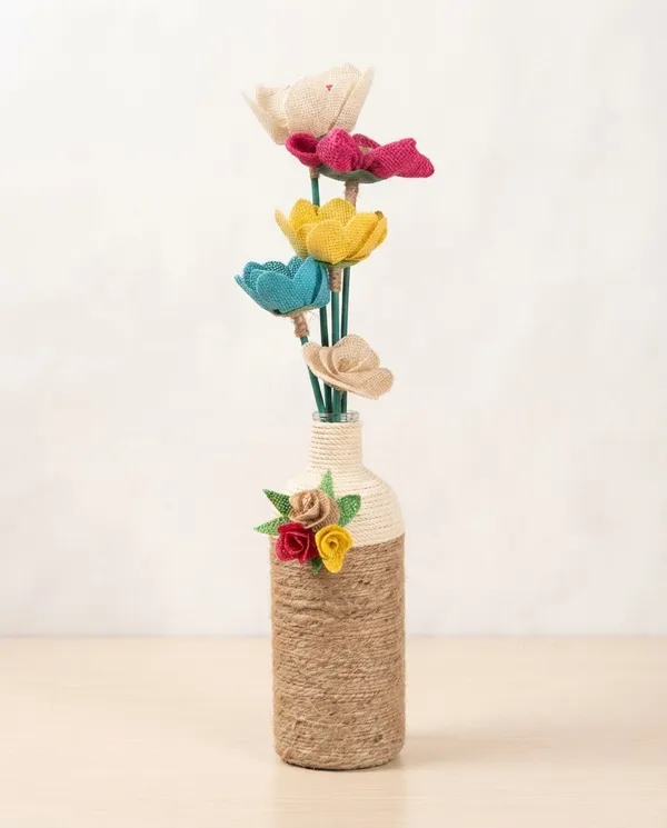 Jute_Rustic_Floral_Decorative_Vase