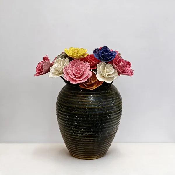 Jute_Fabric_Artificial_Flower_Vase_For_Home_Decor