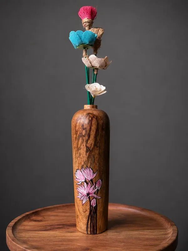 Wooden_Rustic_Floral_Pattern_Decorative_Vase