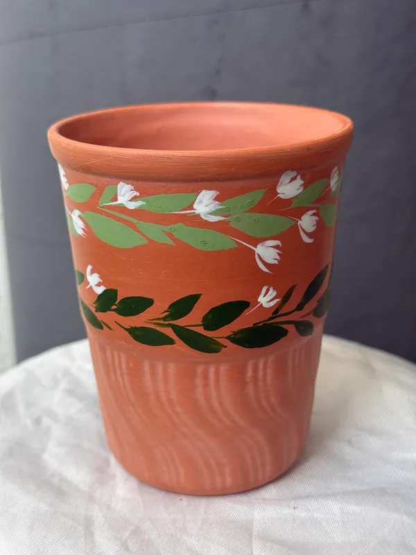 Terracotta_Decorative_Floral_Pattern_Plant_Pot