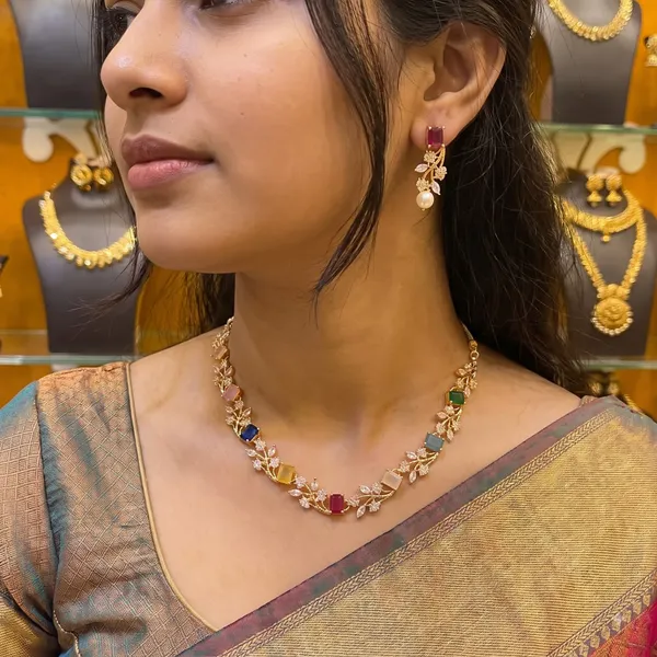 Gold_Tone_Multicolor_Stone_Leaf_Necklace_Set_For_Women